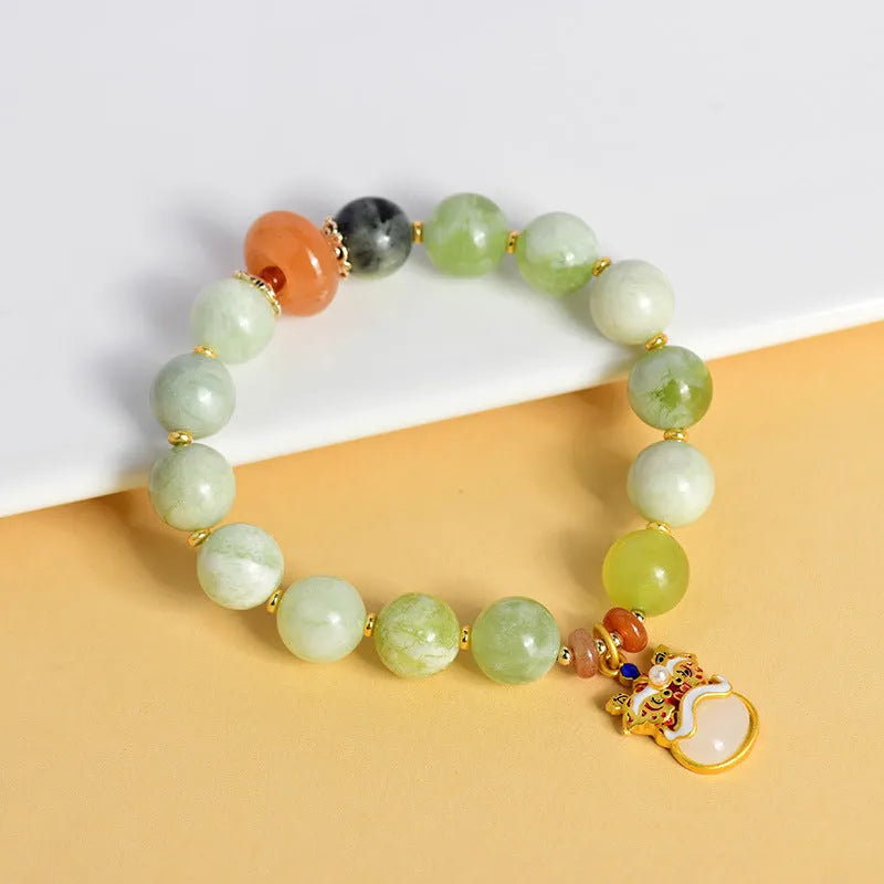 Green milk-in-water Xingshi stone jade pendant bracelet with 10mm geometric retro design for women
