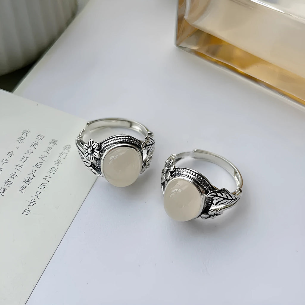Adjustable copper ring with imitation white chalcedony stone and vintage styling