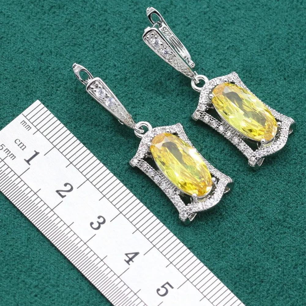 Anti-allergy zircon jewellery set with necklace, earrings, ring and bracelet in yellow or olive alloy colours