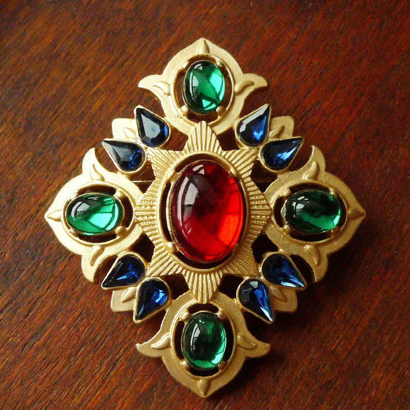 Vintage zinc alloy baroque brooch with diamond shape and antique metal finish