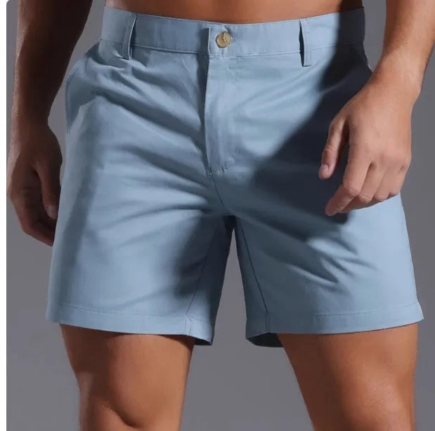 Man wearing grey Korean style straight-leg casual cotton blend shorts.