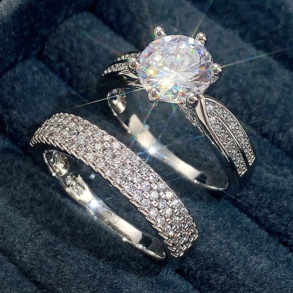 White gold geometric wedding ring bracelet with round elements on hand