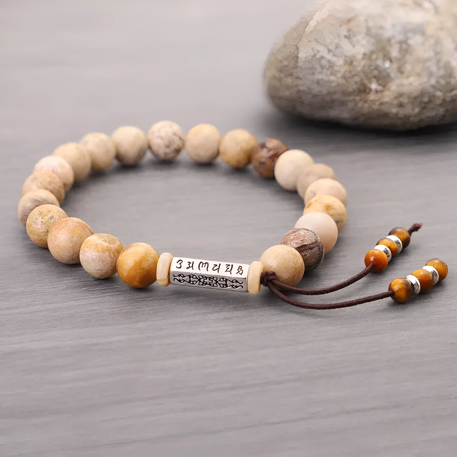 Handmade stone bead bracelet wood colour retro style original design