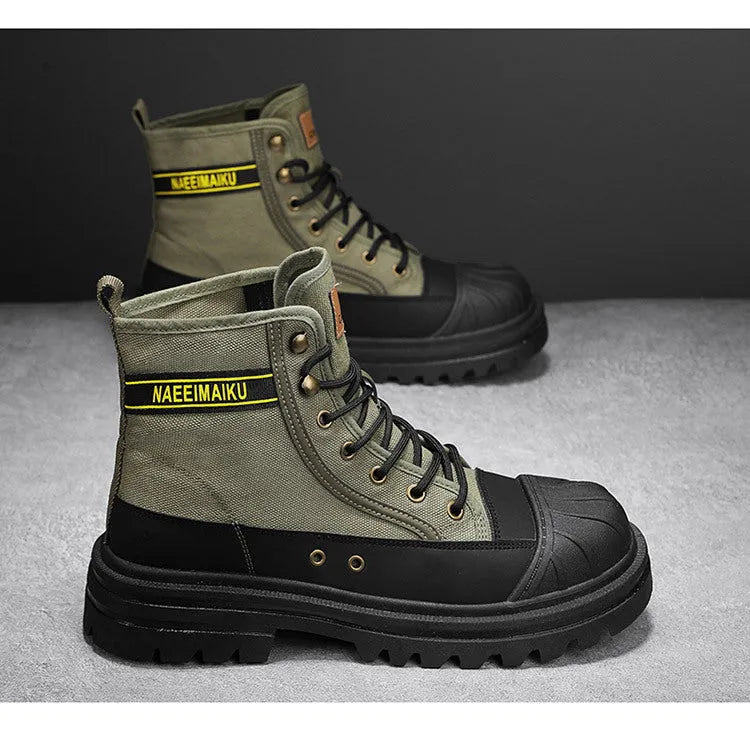 Thick-soled canvas men's casual motorcycle boots with round toe and lace-up fastening in black