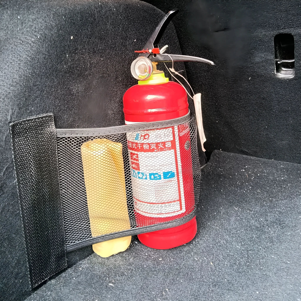 Car trunk elastic storage net in two sizes for organising loose items in vehicle boot