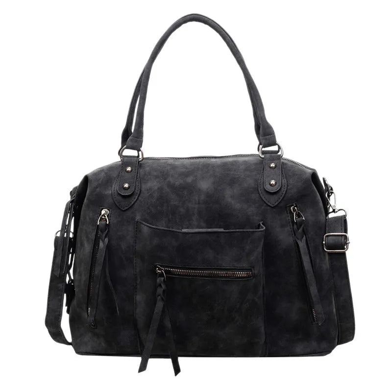 Retro textured women's messenger bag in black PU with stitching detail, 36x25x13cm