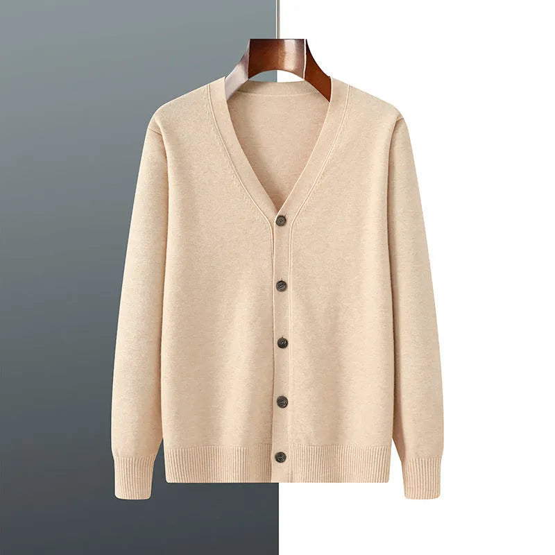 Men's loose-fit Andy velvet cardigan coat in dark blue with V-neck and long sleeves.