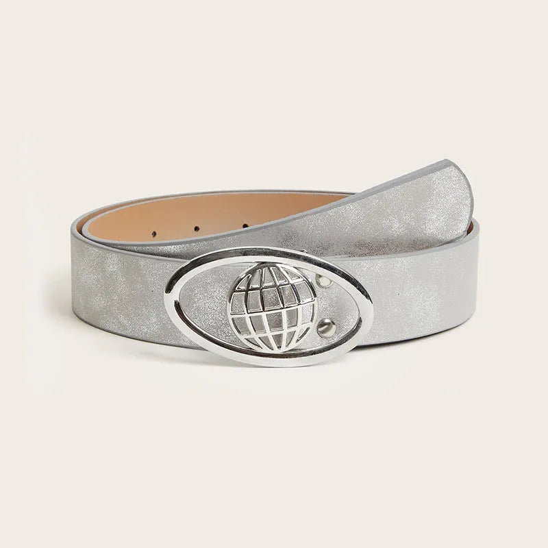 Women's wide retro belt with oval buckle in earth tone grey white colour