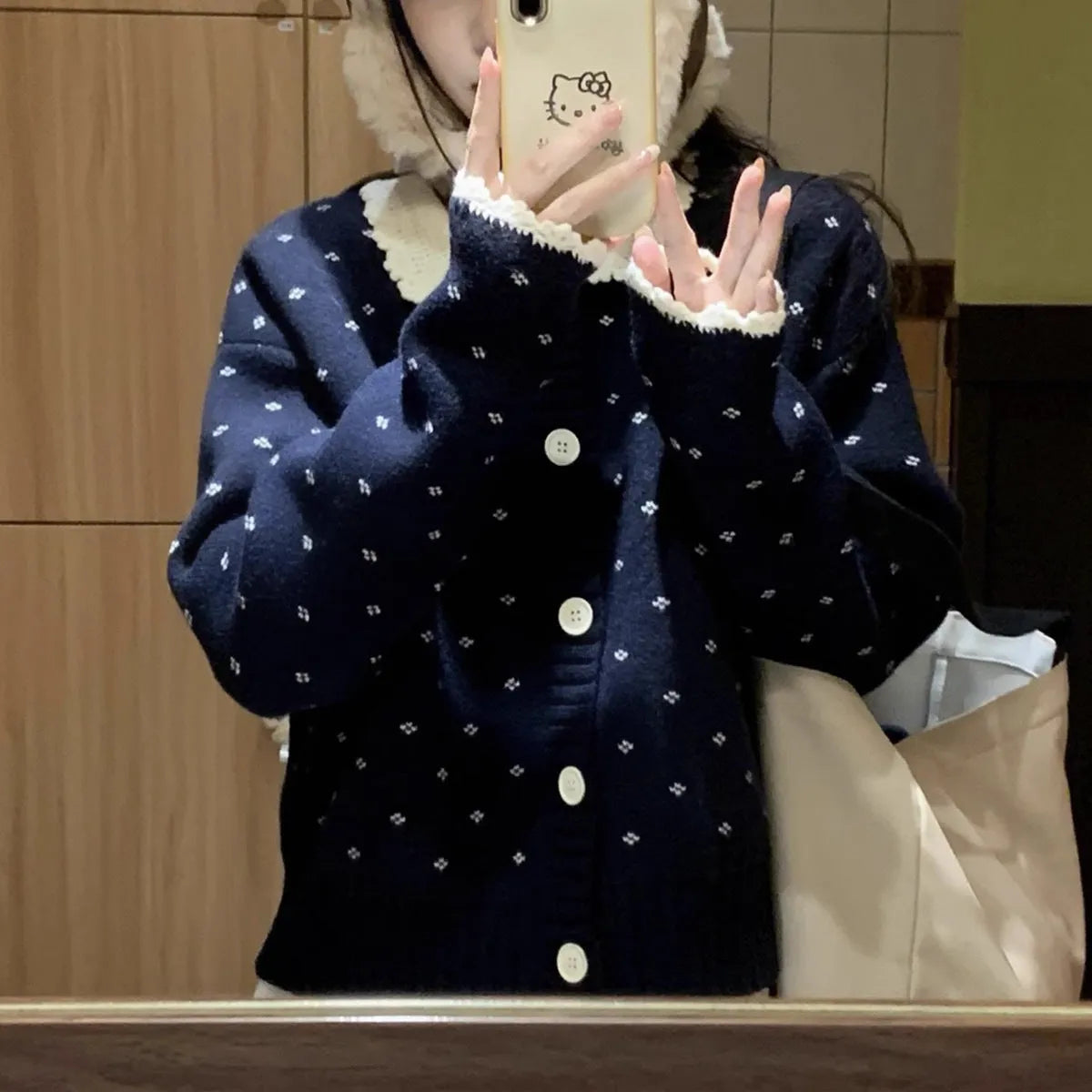Retro Peter Pan collar knitted cardigan coat in a floral pattern