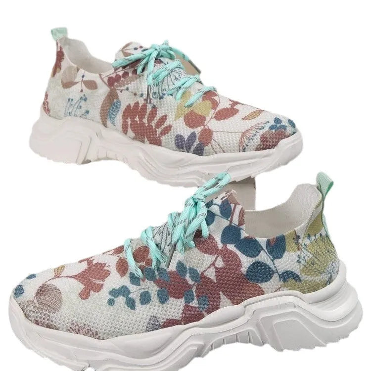 Flyknit slip-on running shoes with 3D printed floral pattern in pink green colour