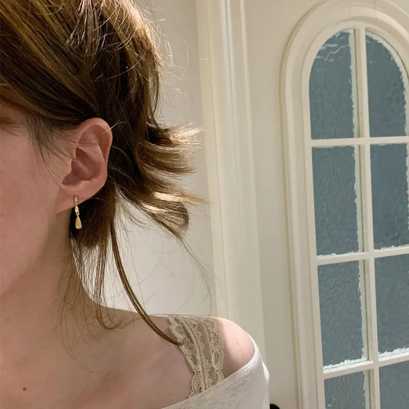 Pure silver brushed drop tassel earrings for women with electroplating finish, plain silver colour