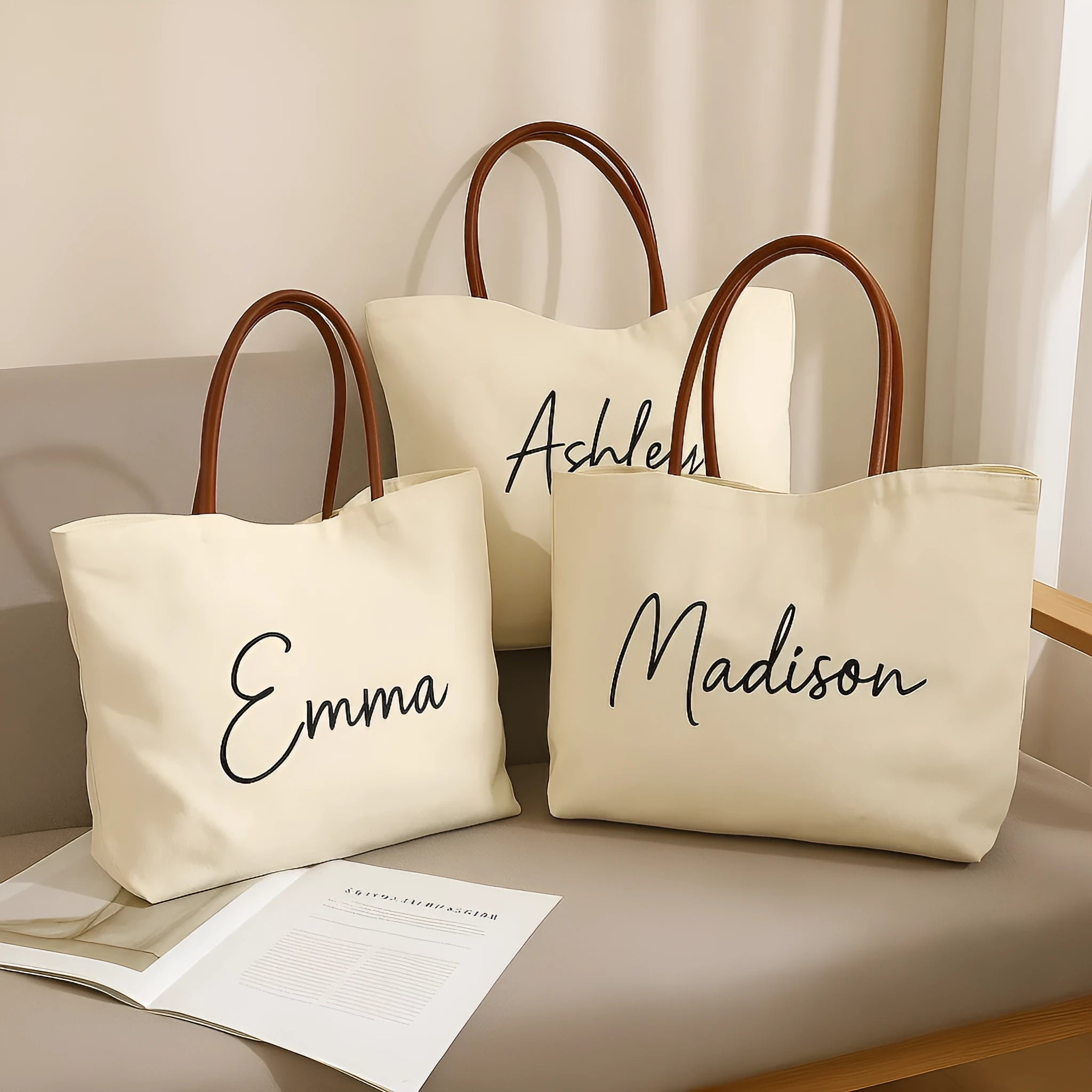 Canvas tote bag in beige white colour with reinforced shoulder straps