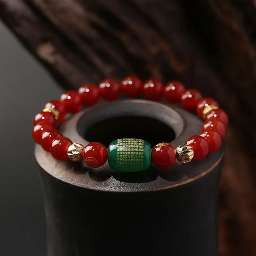 Agate Guanyin Buddha bracelet with edge rosary beads in green or red agate colour.