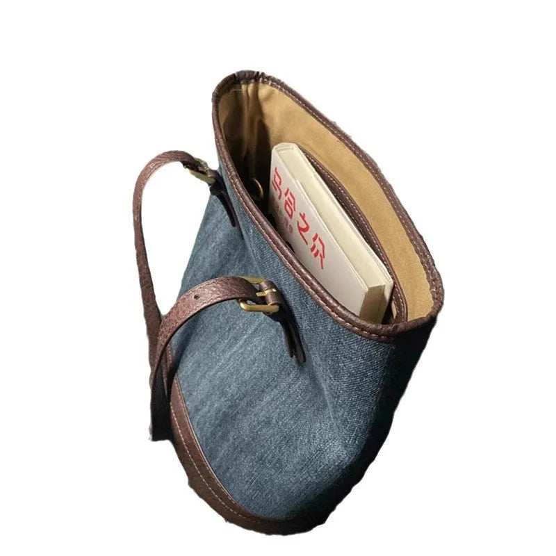 Denim patchwork one-shoulder bucket handbag with 23x27x16cm dimensions