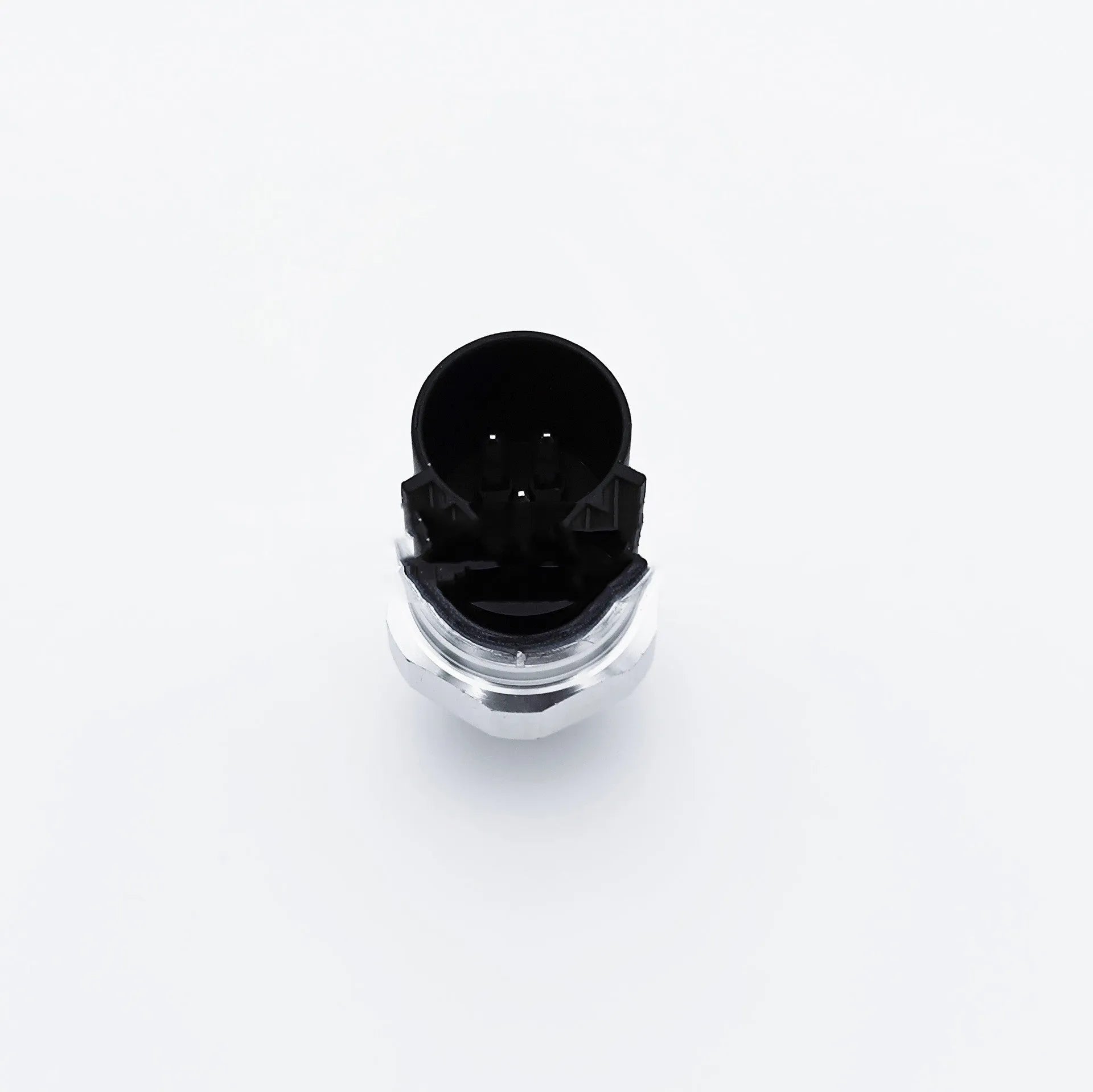 GM compatible engine oil pressure sensor for Buick and Chevrolet vehicles