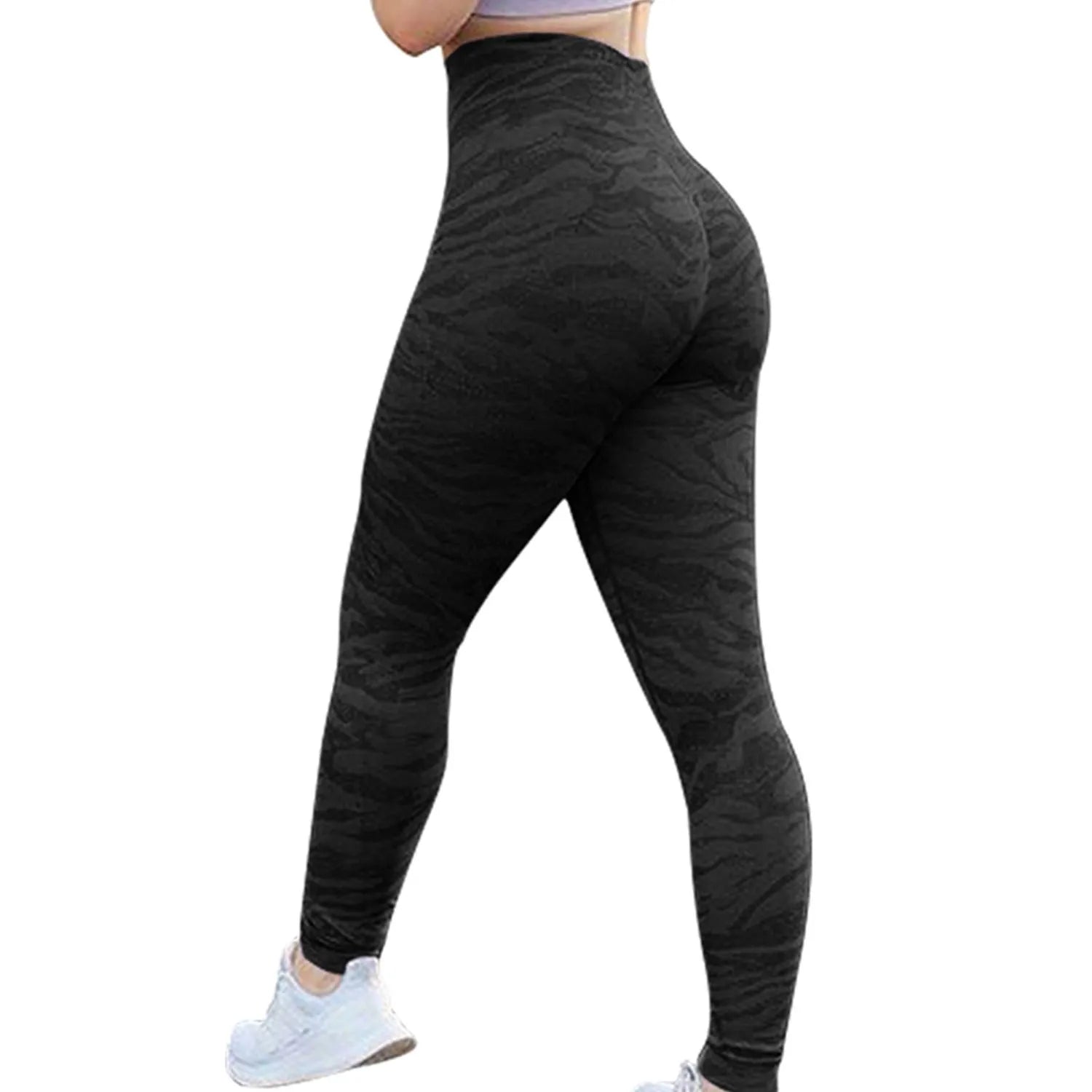 Women's push-up butt leggings in camouflage pattern for gym workouts and yoga