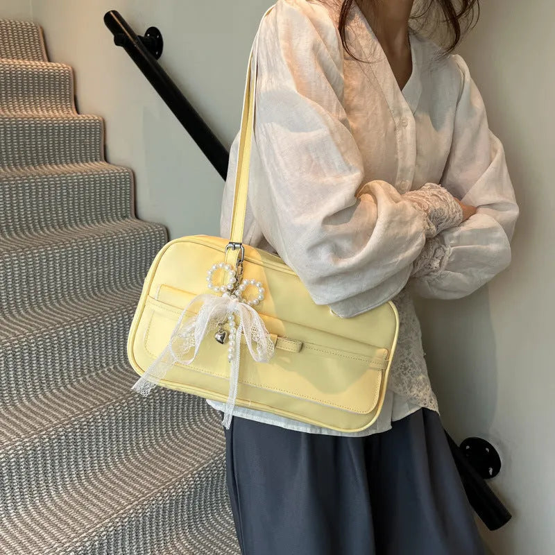 Single-shoulder flap bag with silk scarf pearl bow ornaments in horizontal square shape