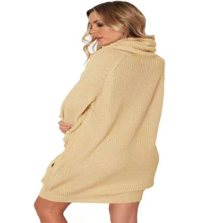 Loose fit mid-length pullover sweater with pockets in imitation cashmere fabric.
