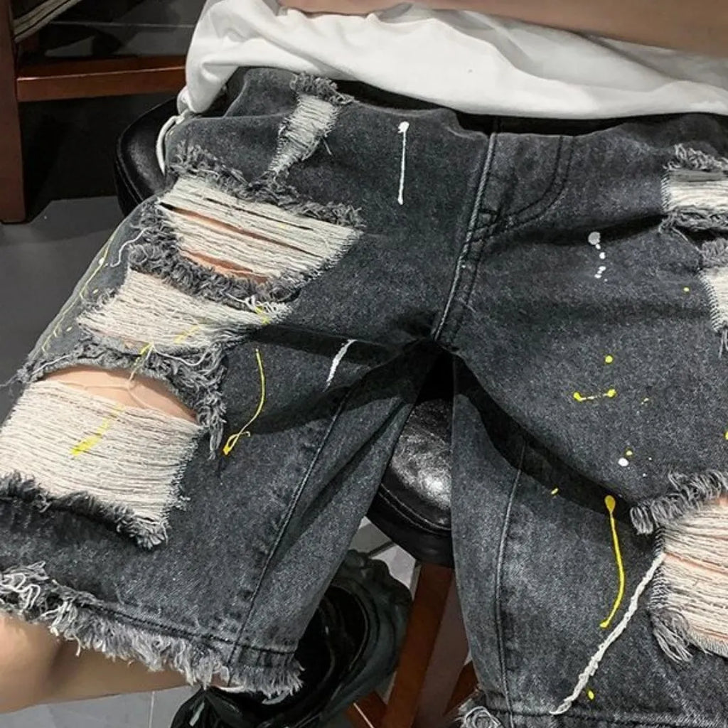 Men's loose fit water washed hole denim shorts in black and light blue colours