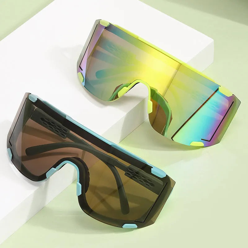 Unisex cycling glasses with HD PC lenses in a colourful frame, suitable for outdoor sports.