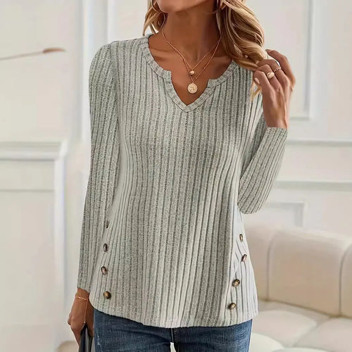 Casual button-up knitted polyester pullover sweater in solid colour