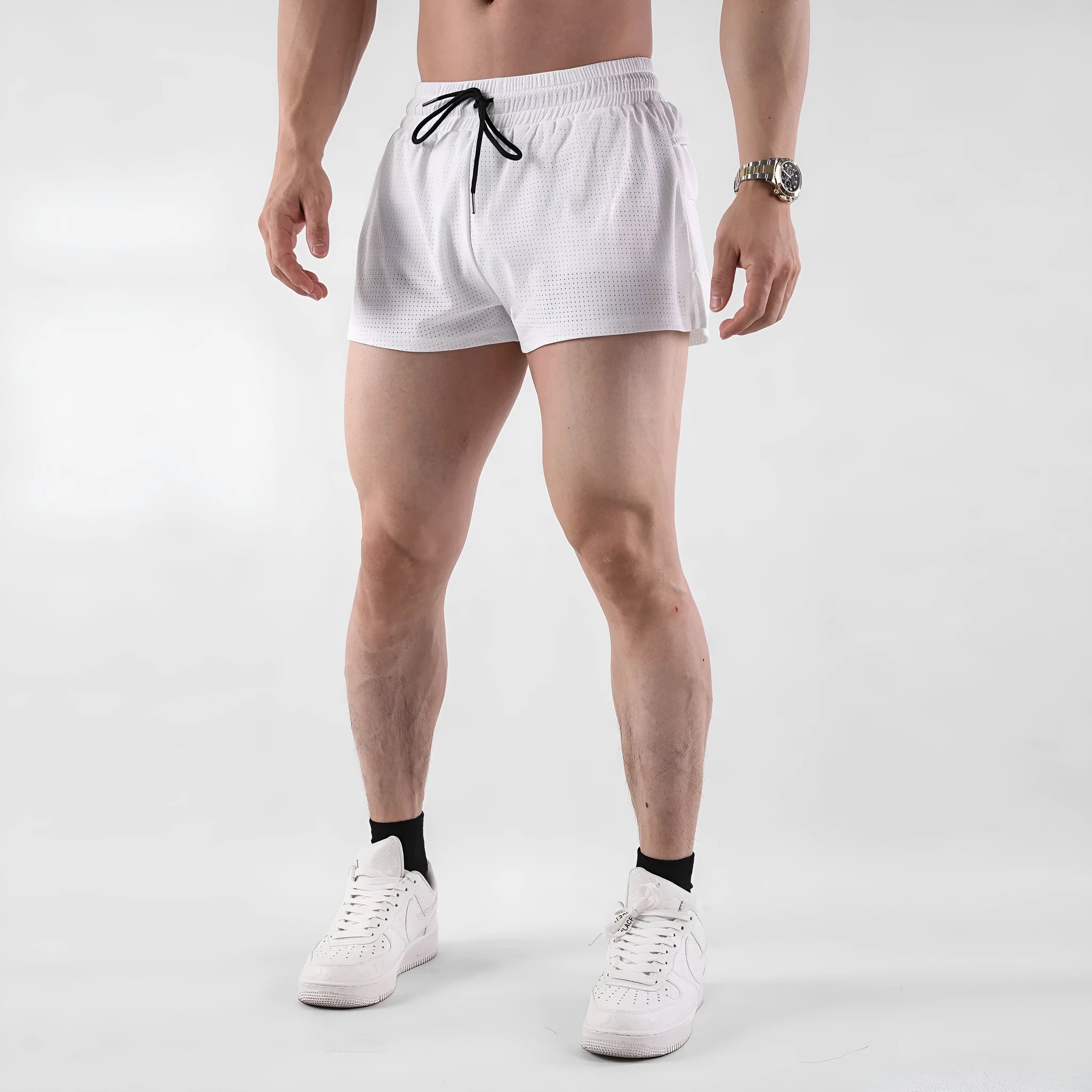Men's quick-dry nylon summer shorts in sports leisure style with mid waist fit