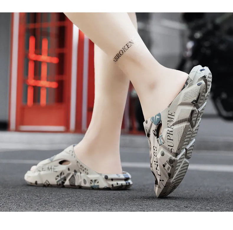 Men's platform slippers in beige with EVA injection-moulded sole, side view on a light background