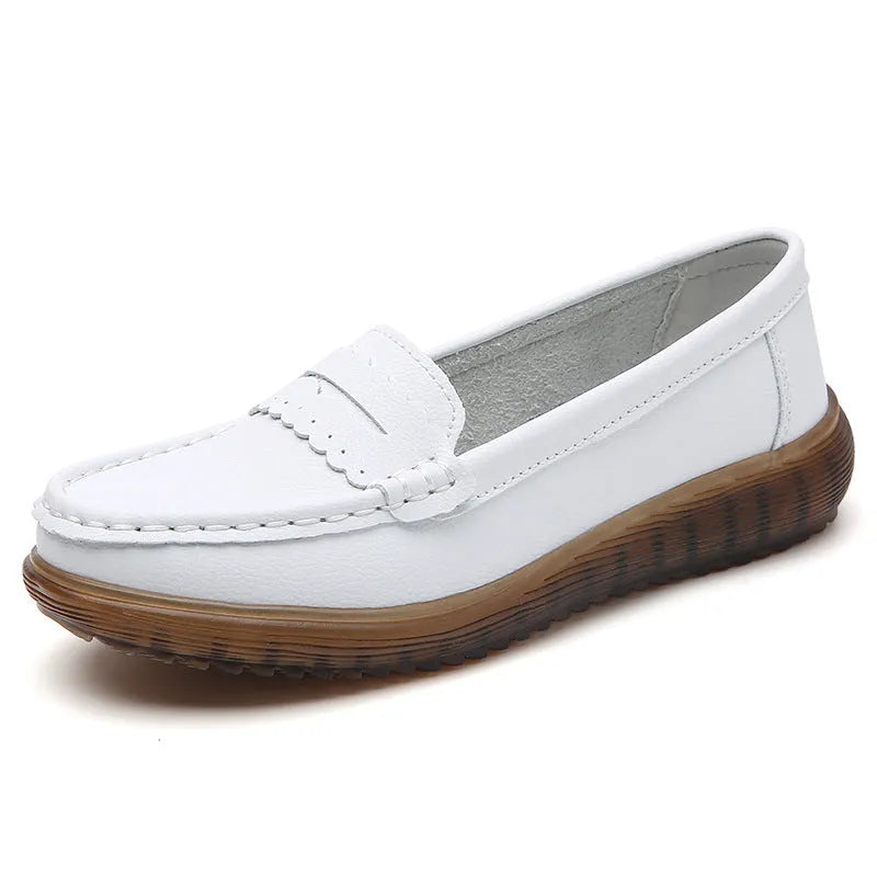 Women's flat shoes with breathable cutout upper, two-layer cowhide, and low heel in beige colour