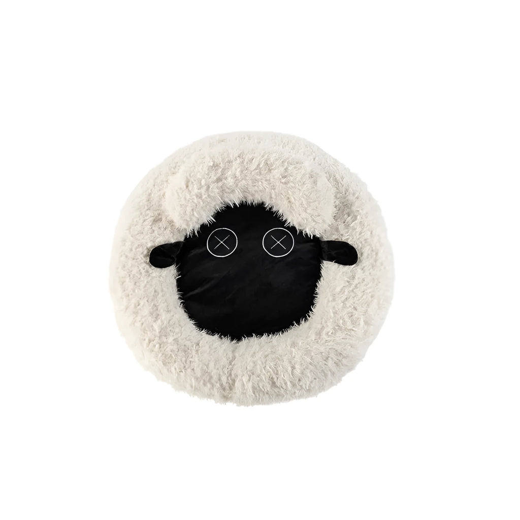 Round fluffy faux wool cat bed in winter warm style, available in sizes L, M, S for indoor cats.