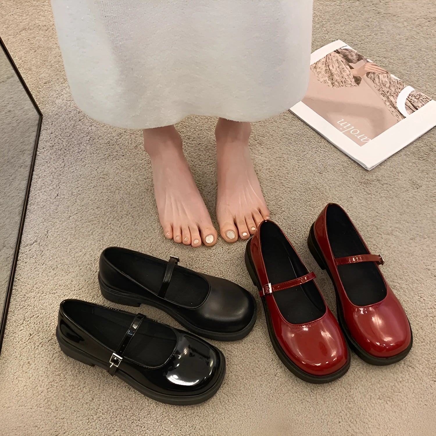 Women's solid colour flat shoes with round toe in red, black, and grey options