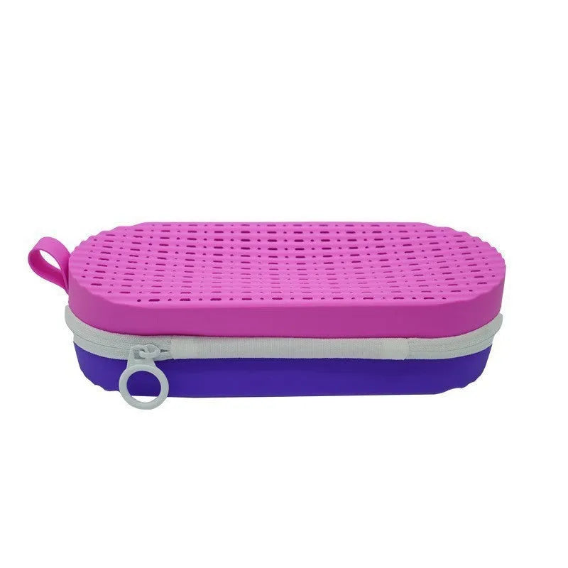 Silicone glasses case in modern simple design with dimensions 200x80x50mm