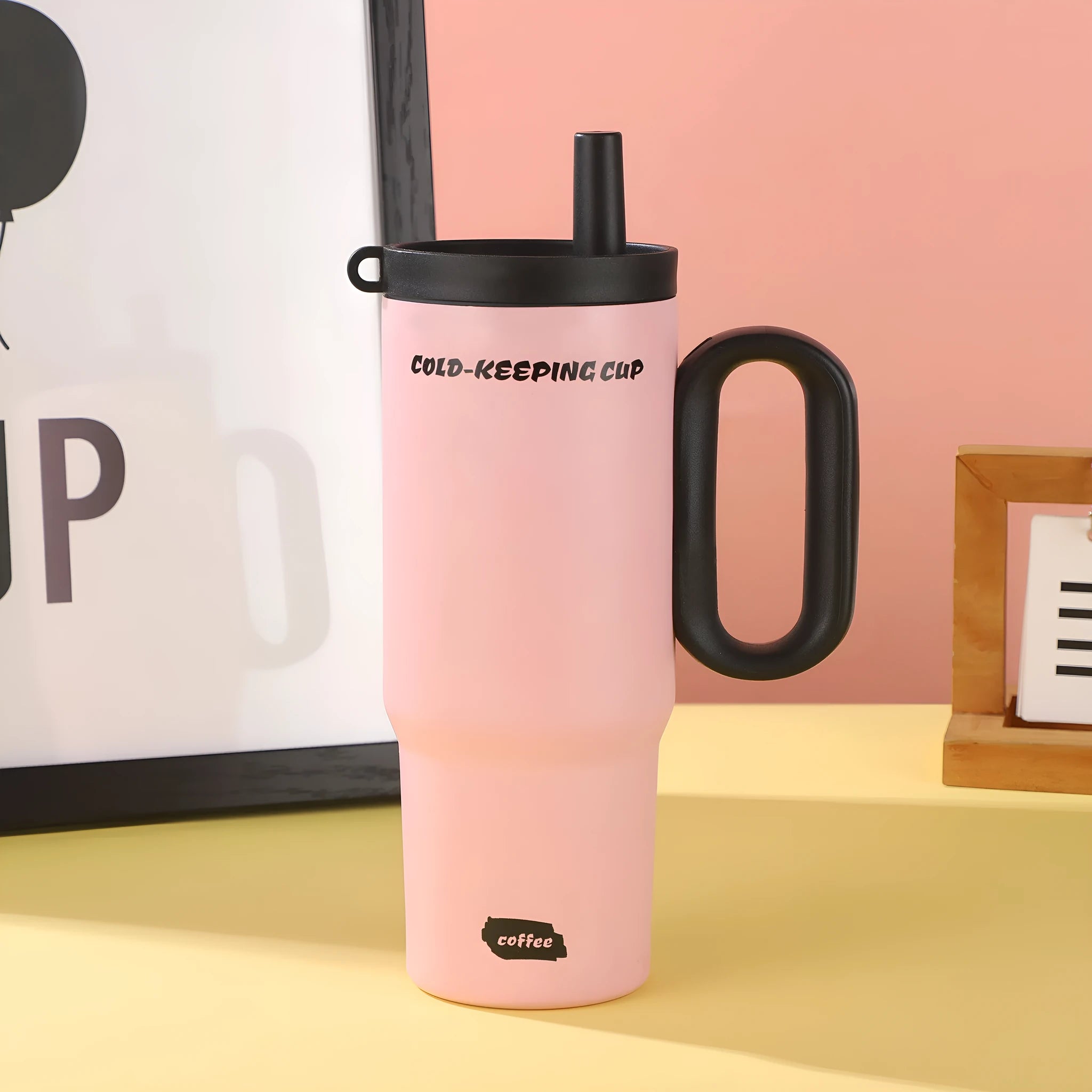 Insulated portable straw cup with handle and lid in choice of five colours