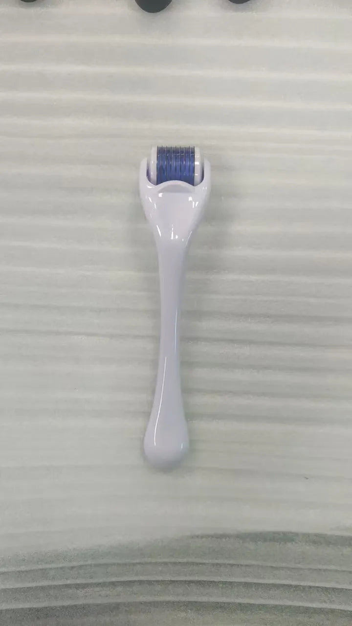 540 micro needle derma roller tool with black handle and purple wheel for 0.2mm 0.25mm 0.3mm cartridges.