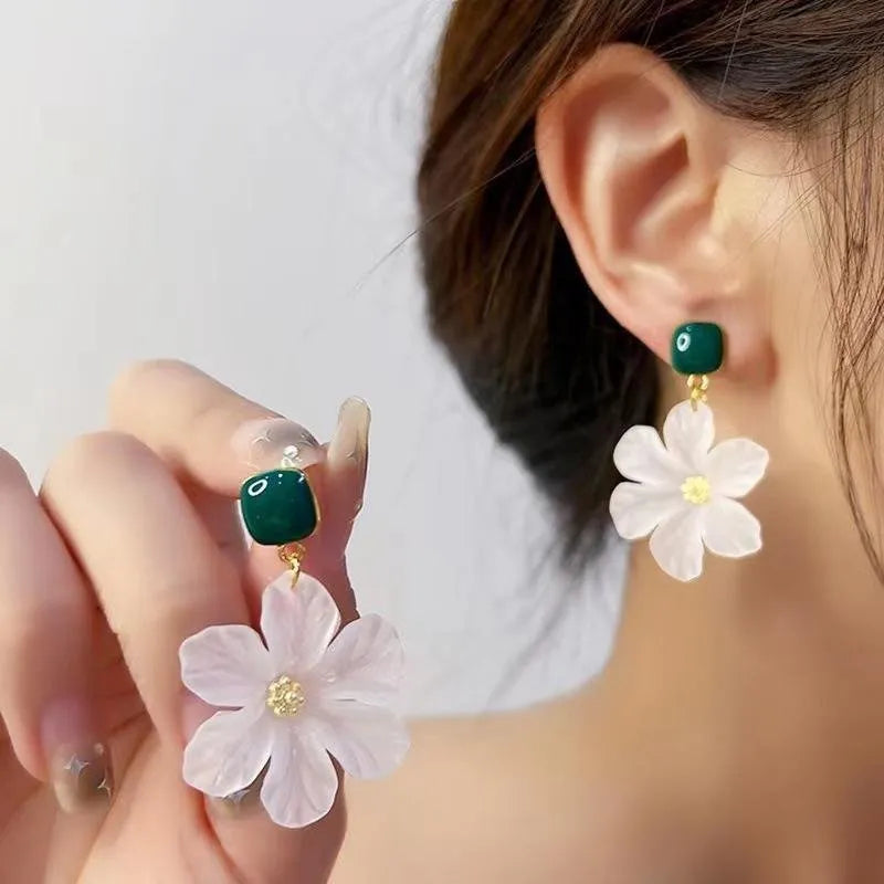 Dark green alloy floral earrings with needle flowers design for women