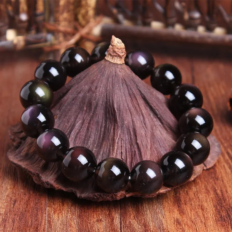 Polished crystal Pi Xiu bracelet in ethnic geometric style on wrist