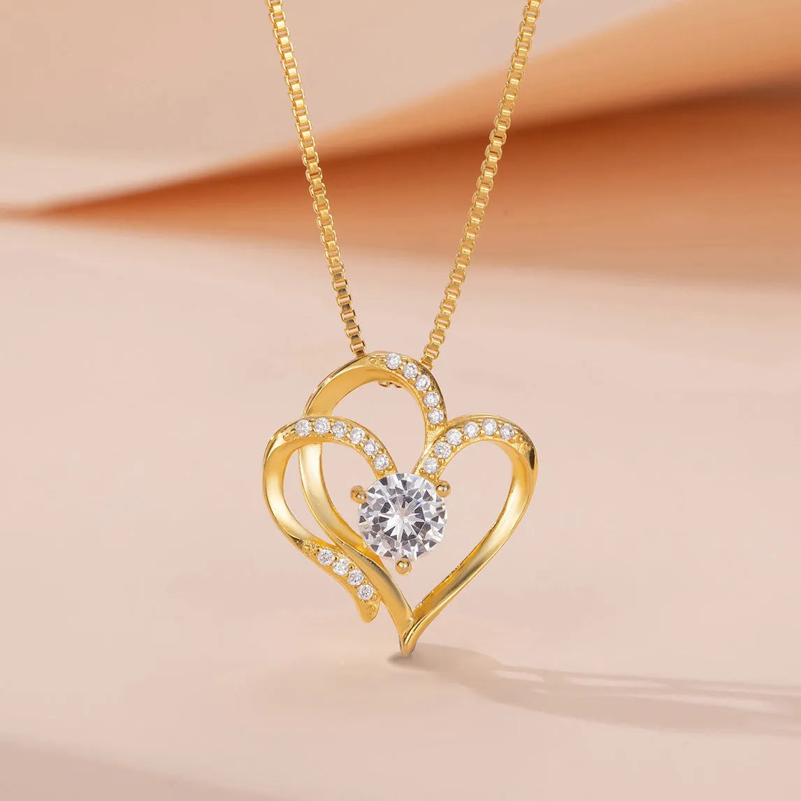 Women's 925 silver heart pendant necklace in platinum, gold, or rose gold plating