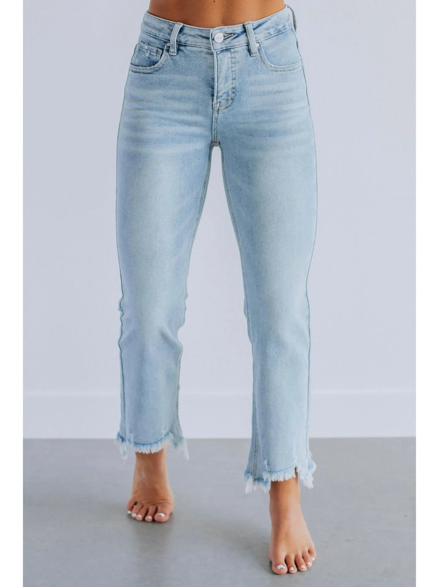 Women's casual denim jeans in dark blue and light blue with hand-worn finish