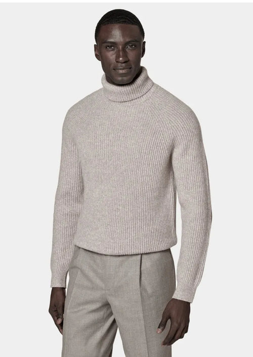 Men's 100% cashmere high-neck knitted sweater in oatmeal colour, long sleeves, front view