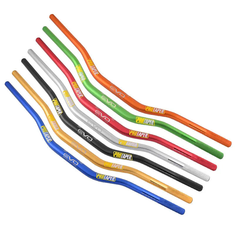 Orange aluminium alloy scrambling motorcycle handlebar with 28mm diameter, 80cm width, and 10cm rise.
