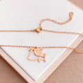 Rose gold titanium steel clavicle chain necklace with geometric line pattern and electroplated non-fade finish