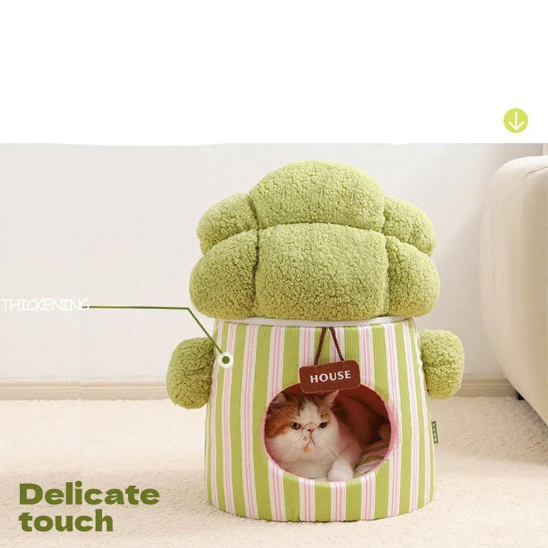 Green polypropylene pet house with tree hole nest design for small dogs or cats indoors