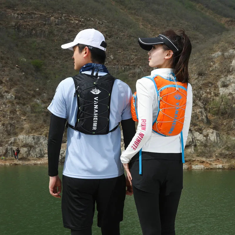 Ultra-light cross-country outdoor backpack in multiple colours with air pillow belt system