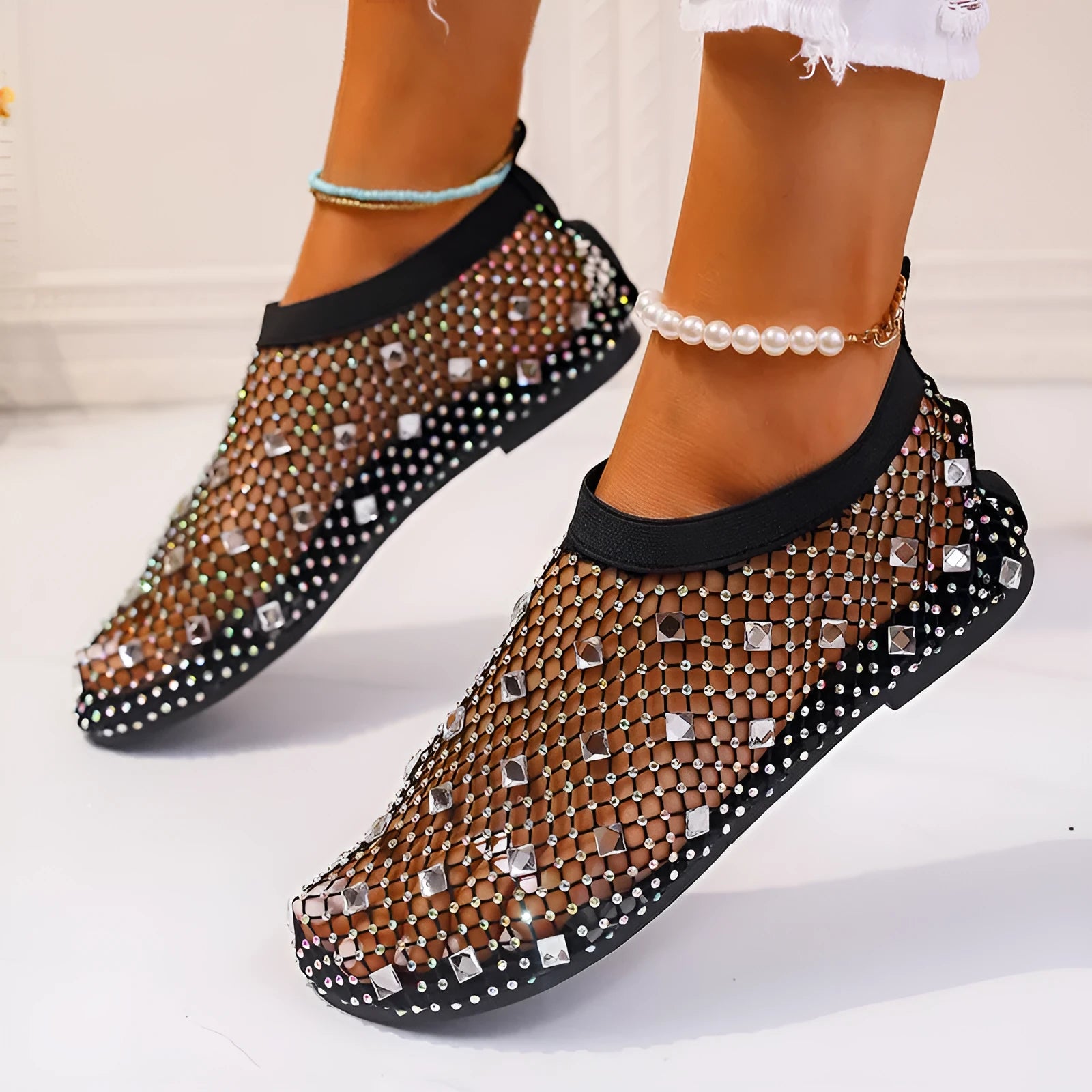 Women's colourful rhinestone mesh flat sandals with round toe design on rubber sole