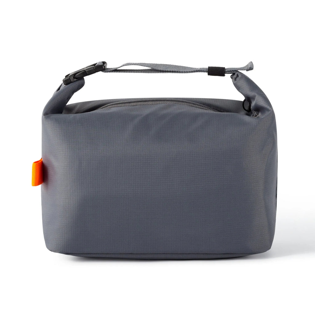 Japanese style thermal insulated lunch bag in Oxford cloth, grey colour, showing wide opening.