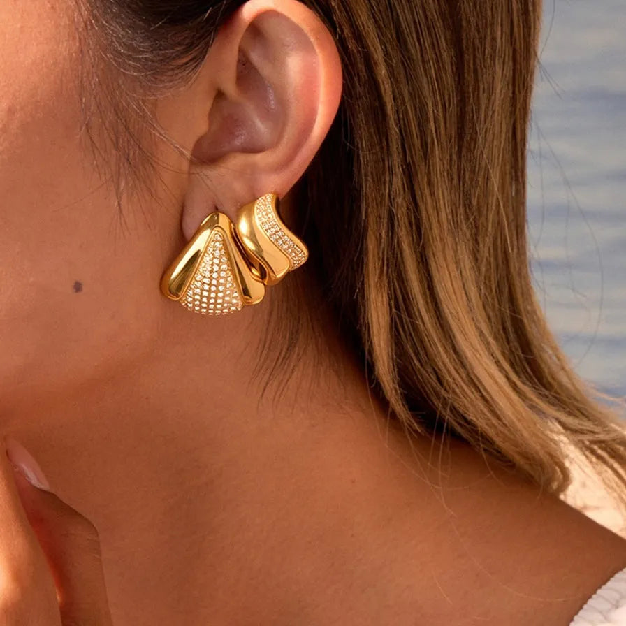 Stainless steel 18K gold plated triangle geometric stud earrings for women fashion OL light luxury style