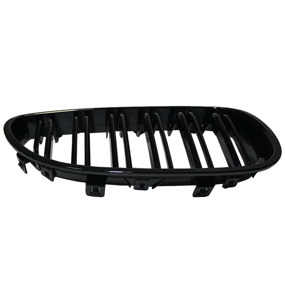 Pair of black ABS carbon fibre texture front grilles for BMW 5-Series E39 E60 E66 models.
