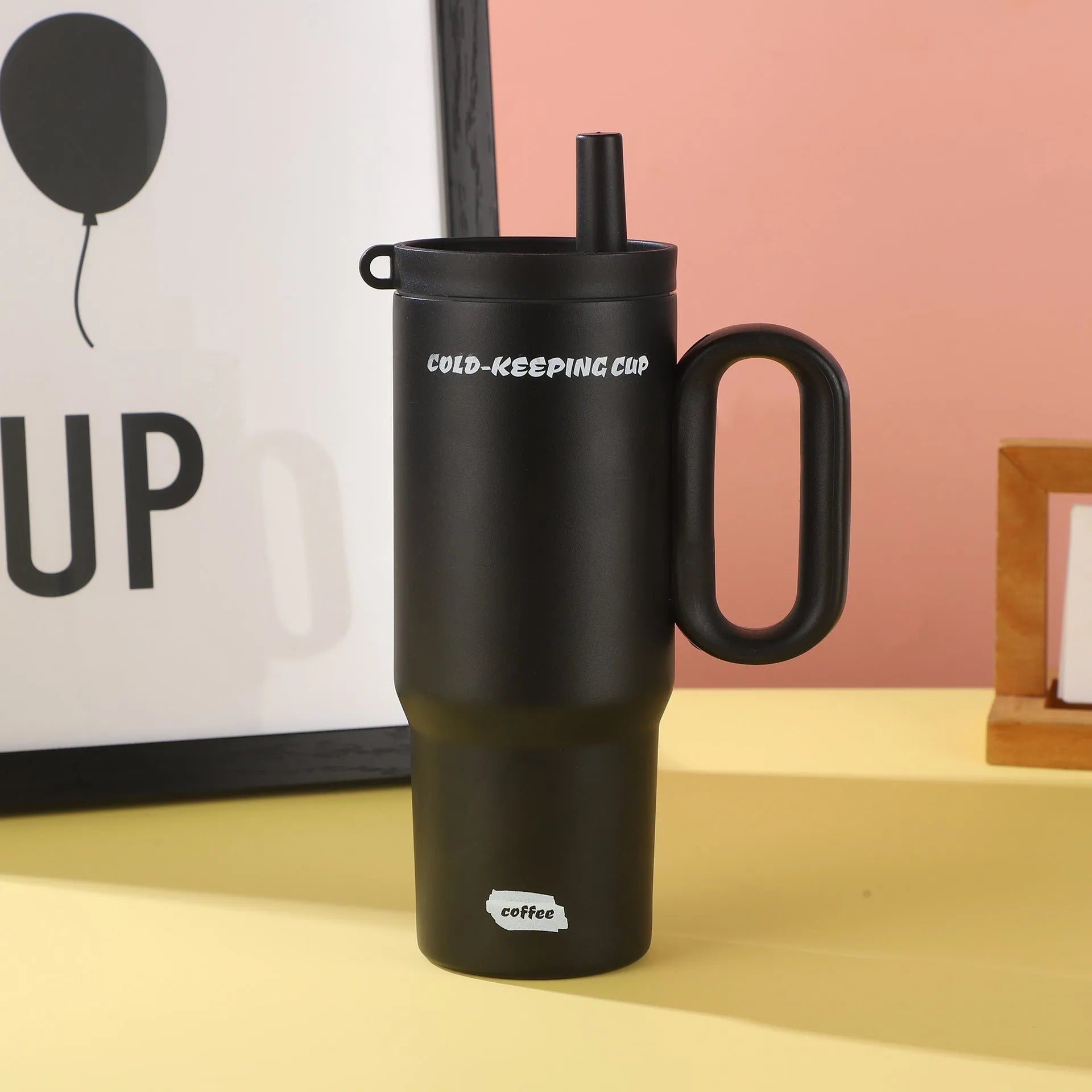 Insulated portable straw cup with handle and lid in choice of five colours