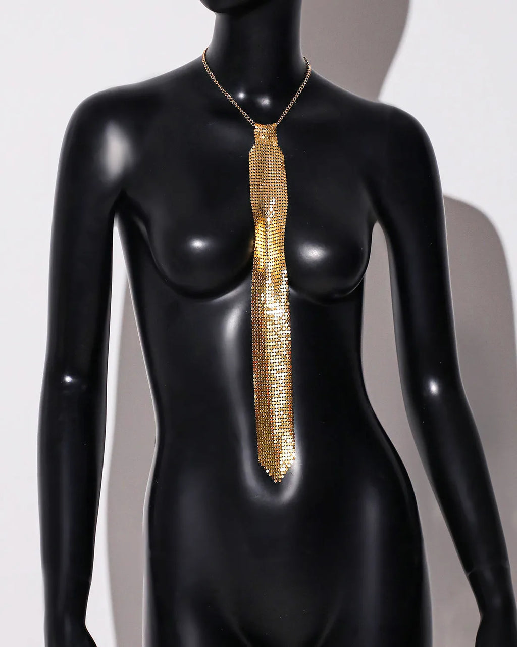 Metal sequins bow tie arrow type 37x5cm electroplated finish silver