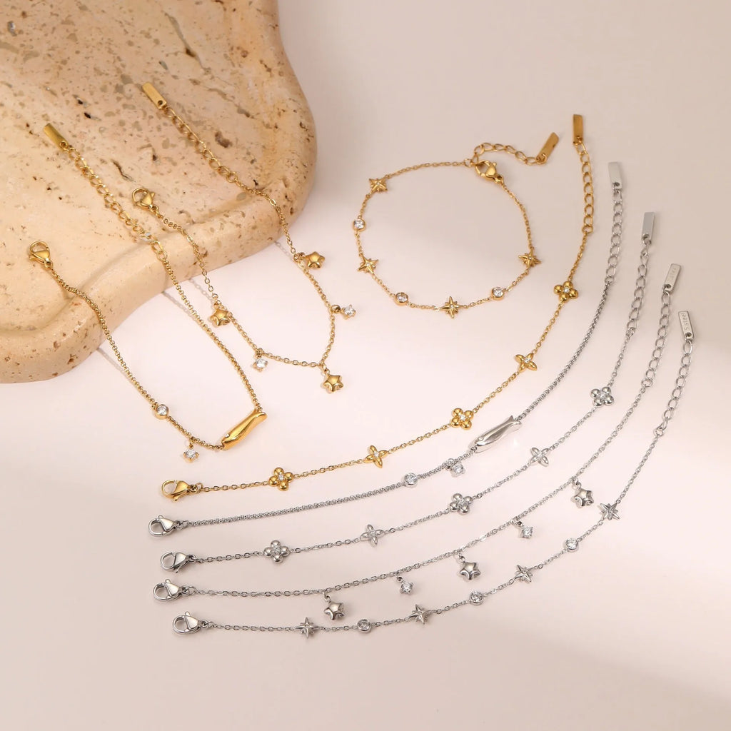 Women's stainless steel bracelet with 18K gold plating and geometric hexagonal star pendant jewellery