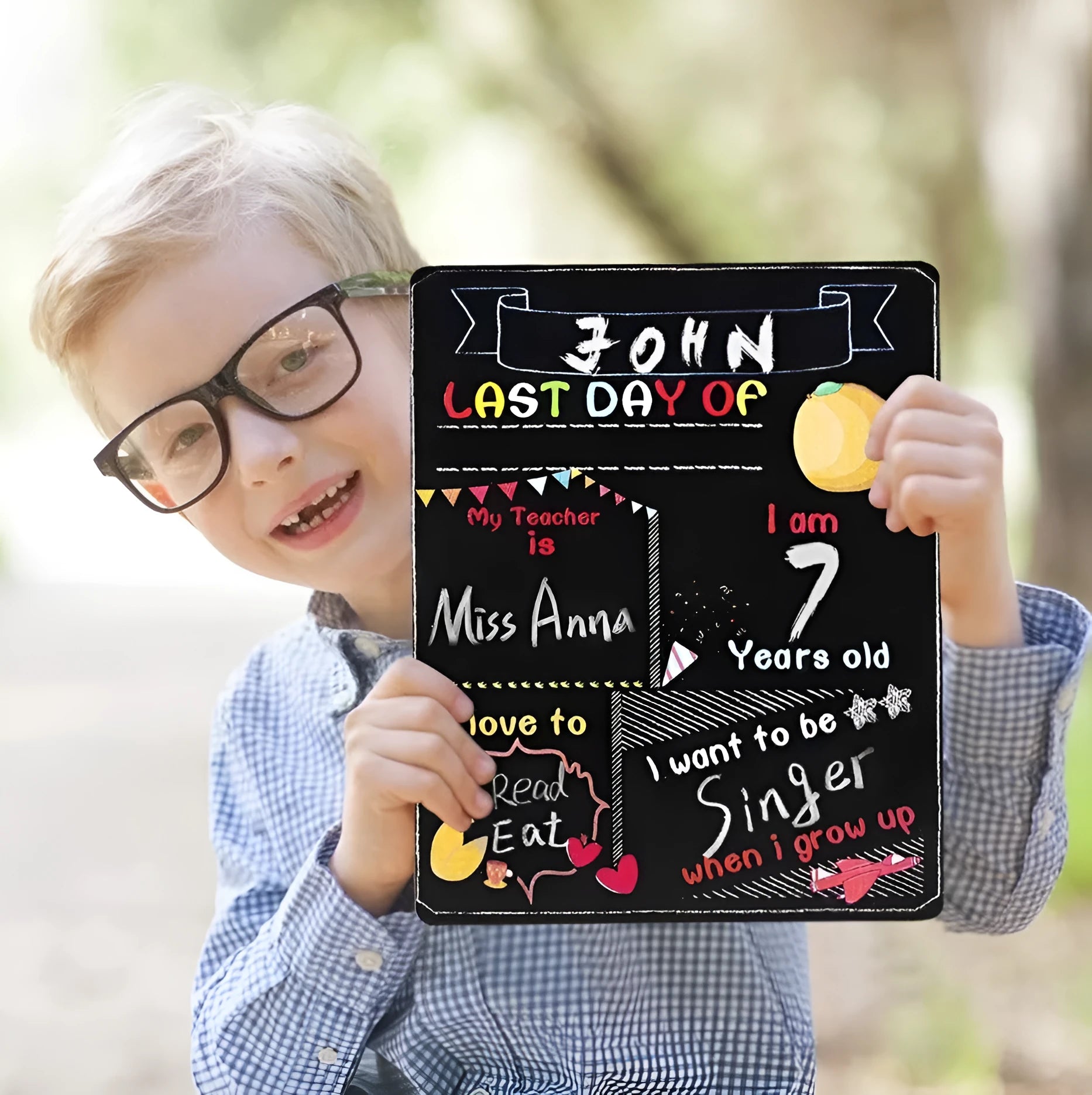 Wooden first day of school blackboard ornament with density plate construction